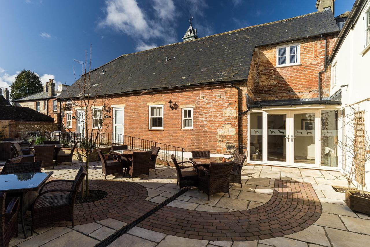 Greyhound Inn Wilton Wilton  Exteriör bild