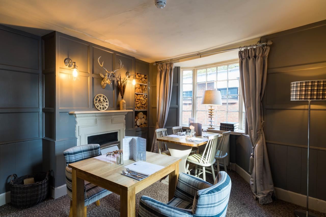 Greyhound Inn Wilton Wilton  Exteriör bild